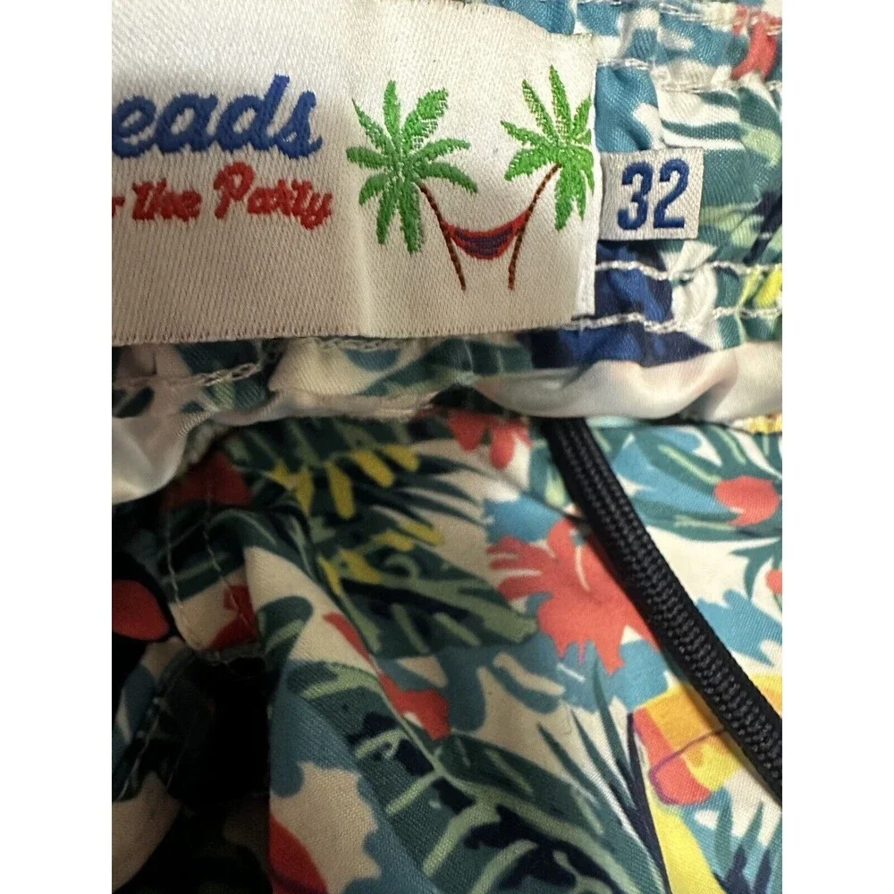 YP Threads Australia Mens Swim Shorts Sz 32 Tropical Colorful Birds Palm Trees